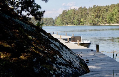 Stavsudda Villa | Island House in the Forest with beach