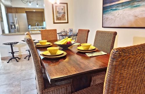 Singer Island Apartment | Island life 2 br 2-ba walk 2 beach, Snorkel & Surf