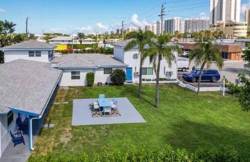 Florida North Atlantic Coast Condo | Island Living: Walk to Beach Fish Surf Sun