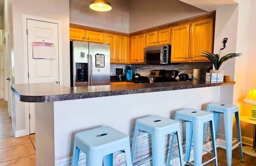 Ono Island Condo | Island Oasis - Dog Friendly- Steps to the Beach