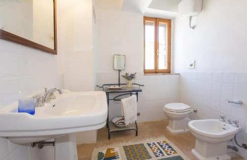 Civitella Paganico House | Isola Delle Api
