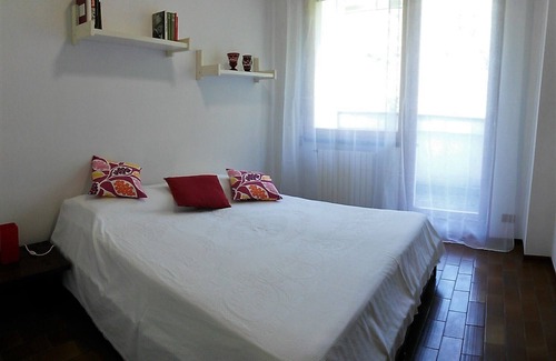 San Fermo della Battaglia Villa | Luxury Villa with Pool and Tennis Court