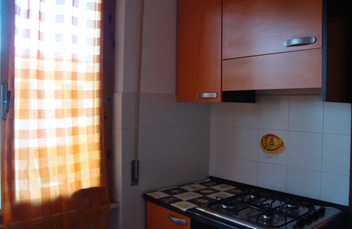 Marina di Castagneto Carducci Apartment | Beach house with fireplace