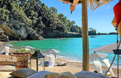 San Terenzo Monti Villa | PODERE BEATRICE 20P, with large pool, free WI-FI, BBQ, near Cinque Terre
