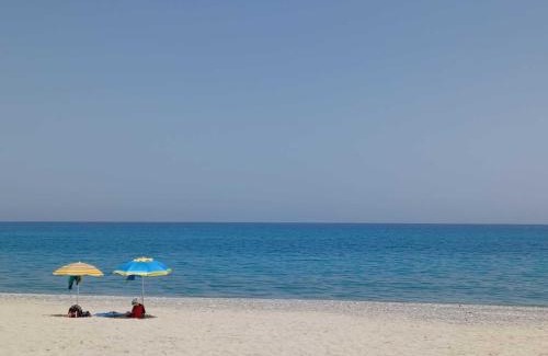 Sant'Andrea Apostolo dello Ionio Apartment | Tra Ulivi E Mare