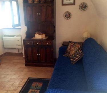 Santo Stefano di Sessanio House | 50 m² House ∙ 1 bedroom ∙ 2 guests