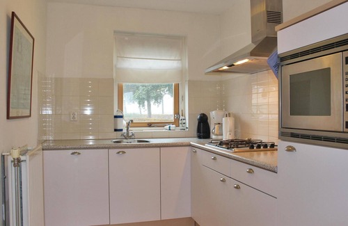 Workum House | It Soal Waterpark-Waterlelie