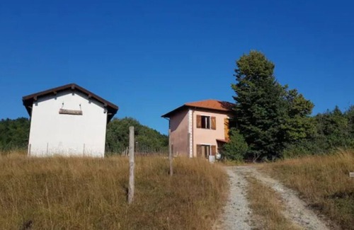 Costalupara House | Italian Country House in the Forest