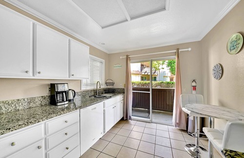 Monarch Beach Condo | It’s never too late to ‘Seas The Day’! Walk to Beach! Pool & Patio! STR23-0019