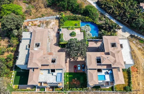 Alibaug Villa | Ivory House, Alibaug by Ebony Stays | Peaceful 4BHK Villa with Pool & Garden