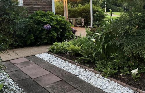 Greenfield House | Ivy Cottage in Greenfield TN