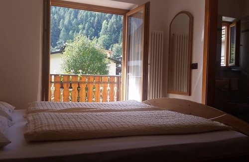 Pellizzano House | Jägerhaus