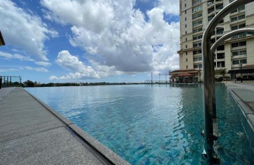 Kuching Apartment | J&SM Riverine resort homestay