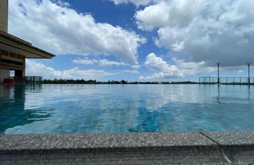 Kuching Apartment | J&SM Riverine resort homestay