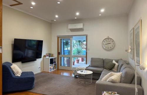 Clare House | Jack's House 2 B&B in Mill Street