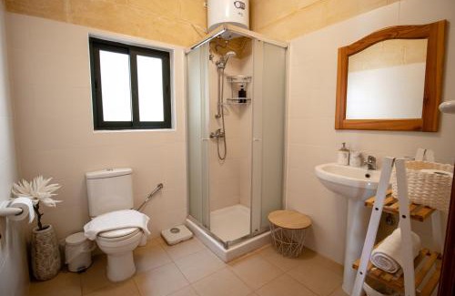 Birbuba Apartment | Jacuzzi Penthouse and Pet-Friendly