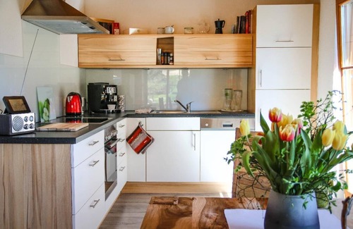Arnetsried Apartment | Jagdhaus Chalet - Luxus Chalet mit Smoker Grill und Eigenem Whirlpool auf der Terrasse
