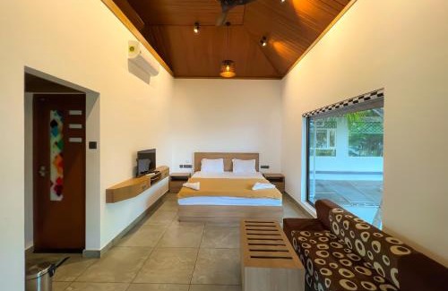 Perumbalam House | Jai Lake House