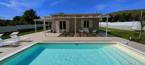 Giano Vetusto Villa | Janus Casa nel Verde - Relax Pool & Spa