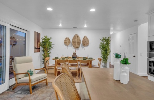 Edenvale House | Japandi Garden Home/Jacuzzi/Game Room/BBQ/Fire pit