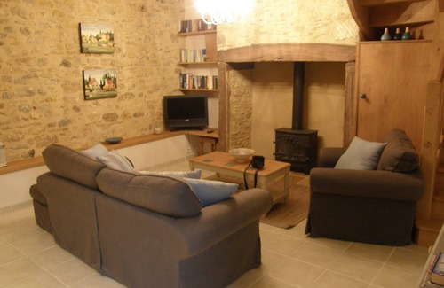 Sainte-Mondane Cottage | Jardiniers Cottage set in quiet location just outside village