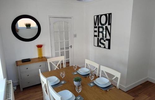 Melton Mowbray House | Jarvis Drive 3 Bed contractor house In melton Mowbray
