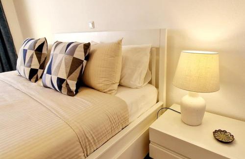 Meia Praia Apartment | Jasmine apartment next to Meia Praia Beach
