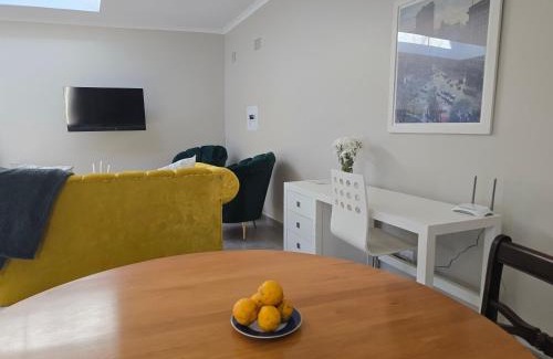 Greater Johannesburg Metropolitan Area Apartment | Jasmine cottage