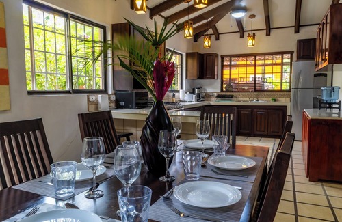Bejuco House | Jasper del Pacifico - 2Bdr and Private Pool for Family Closed to Jaco/Costa Rica
