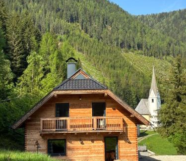 Innerkrems Ski Chalet | JAUCHZA! Chalet