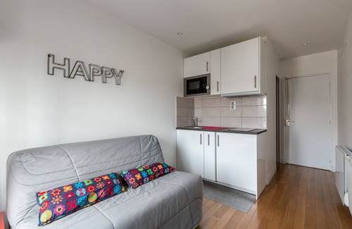 Faubourg-du-Roule Apartment | Jean Apartment