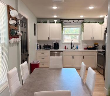 Abilene Apartment | Jeanette home for you