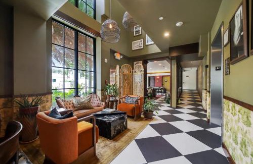 East Little Havana Apartment | Jefferson Hotel