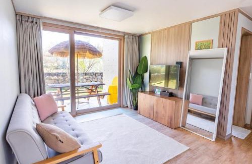 Aewol House | Jeju Aewolae Hyuyang Pension