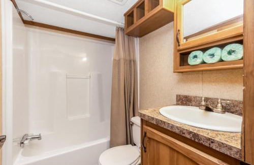 Greenfield Park House | Jellystone Park Birchwood Acres