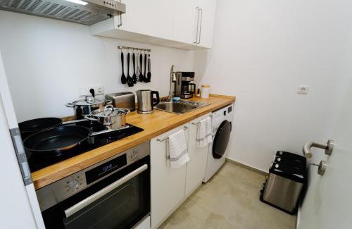 Neulobeda Apartment | Jenapartments for4 Boxspring & Smart TV & Waschmaschine
