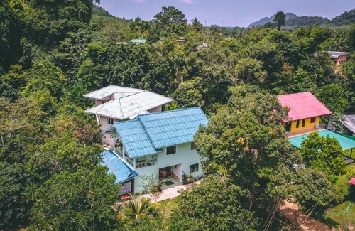 Ko Chang House | JENI Homestay โฮมสเตย์หลังใหญ่ปิ้งย่างได้