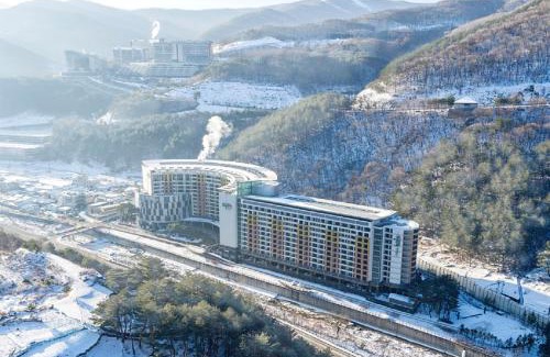 Gohan Resort | Jeongseon Mayhills Resort