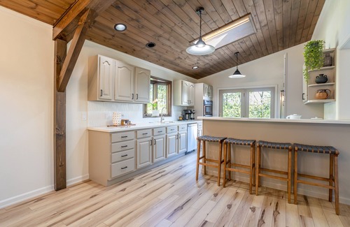 New Bloomfield House | Jericho Ridge Retreat.