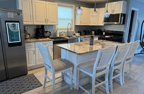 Port Monmouth House | Jersey Shore Beach House + Stock Tank Pool, Pac Man, Corn Hole, Connect Four