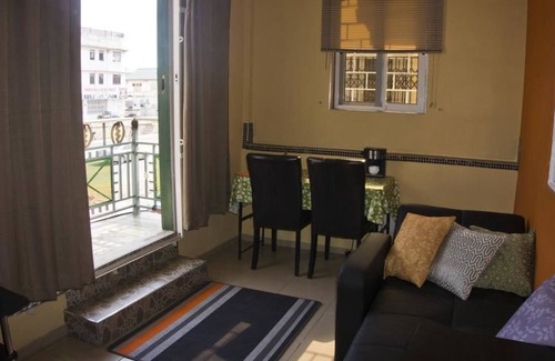 Asylum Down Hotel | Jesiwa B's Little Palace