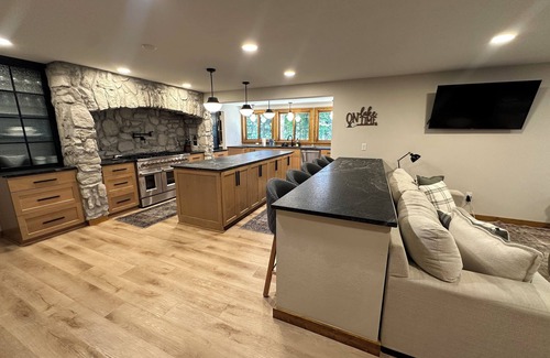 Park Rapids House | Jewel Lodge on Mantrap Lake: Luxury Waterfront Home and 600 Acres Awaits