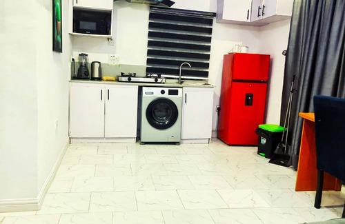 Ikotun Apartment | JKA 2-BR-Apt | 24HRS POWER+ Unlimited HIGH SPEED WIFI | PRIVATE PATIO