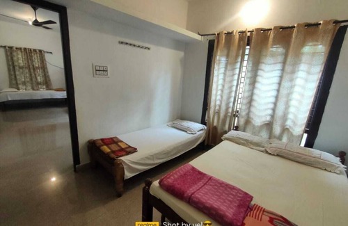 Tarikere Hotel | Joeshomestay