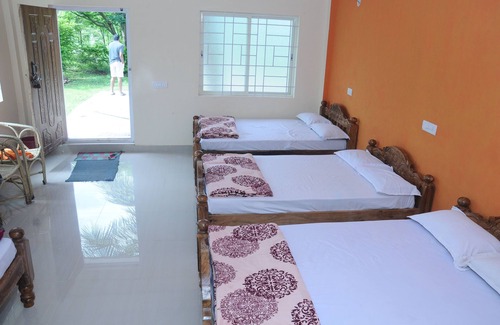 Tarikere Hotel | Joeshomestay