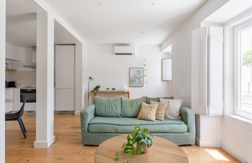 Belem Apartment | JOIVY Cosy apt near Tagus River