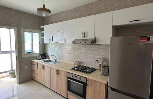 Harhoura Apartment | Joli Appartement Avec Jardin et Piscine