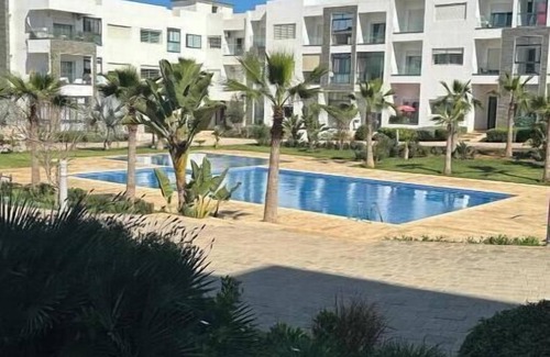 Harhoura Apartment | Joli Appartement Avec Jardin et Piscine