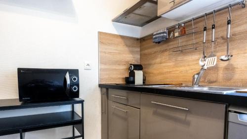 Joinville-le-Pont Apartment | Joli Studio Joinville bord de marne 15m de Paris
