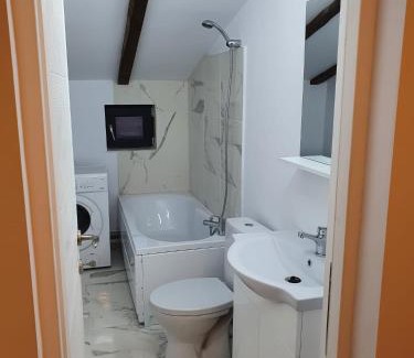 Braila Apartment | Jolie Art